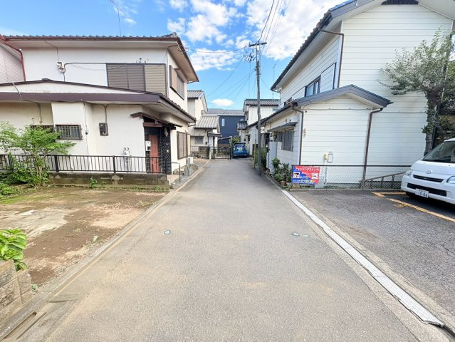 川越市旭町2丁目　建築条件なし売地　東武東上線『川越駅』徒歩17分　【大塚小学区】の前面道路含む現地写真