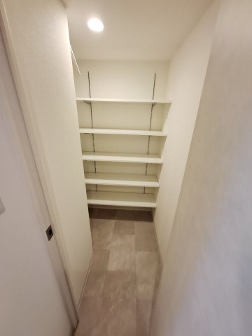 LEGALAND NISHINOMIYA PARKSIDEの収納|玄関収納