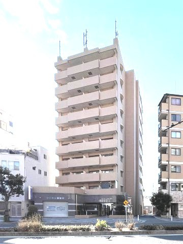 メゾン西梅田の外観