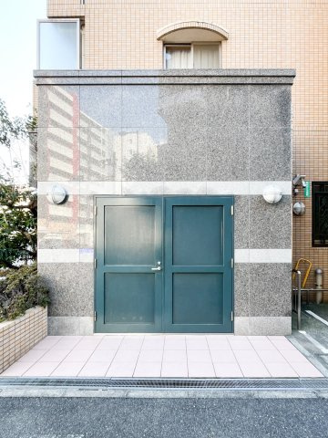 メゾン西梅田のその他共用部分|ゴミ置き場