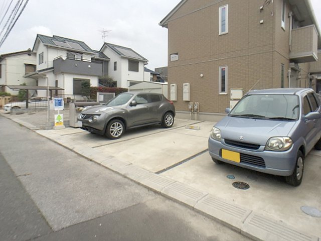 流山市南流山２丁目のアパートの駐車場|駐車場