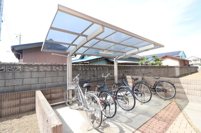 流山市大字東深井のアパートのその他共用部分|駐輪場