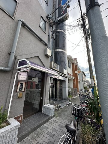 ダイヤモンドビルのエントランス