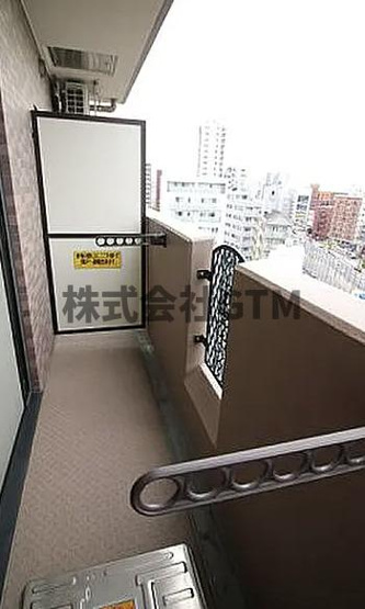 【バルコニー】