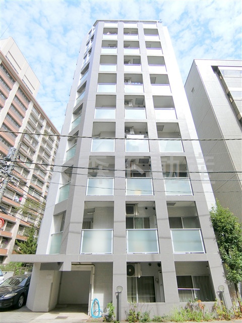 ヴァルトパーク南大井の外観|2005年2月築　RC鉄筋コンクリート造地上10階建て総戸数29戸
東京都品川区南大井6丁目　JR京浜東北線大森駅近徒歩4分、京浜急行本線大森海岸駅徒歩6分