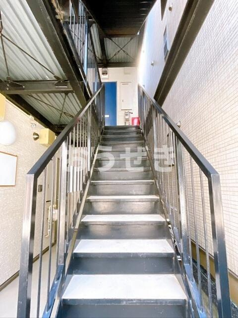 クオリア横浜大口のロビー