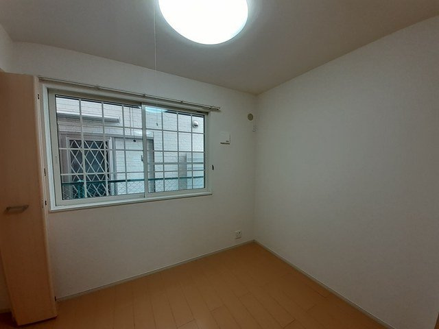 ミルト諸福の内装|内装は落ち着いています