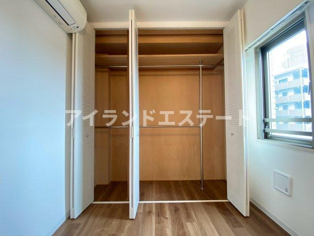 LANAI CLASSIC TOWER GARDEN VIEW　浴室乾燥機　通風良好　床暖房の収納