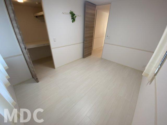 アイリーブ庄町の洋室