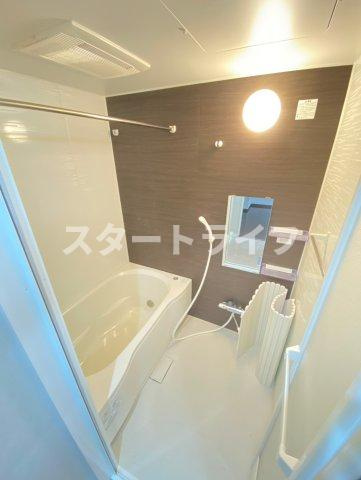 大阪市淀川区東三国４丁目の賃貸マンションの浴室