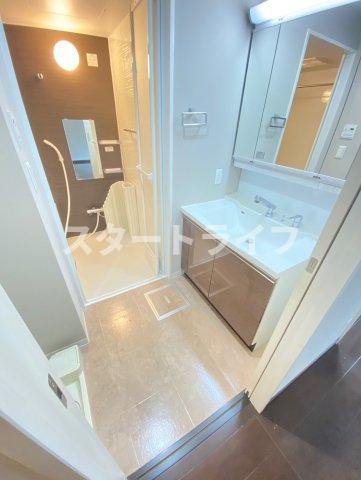 大阪市淀川区東三国４丁目の賃貸マンションの洗面所