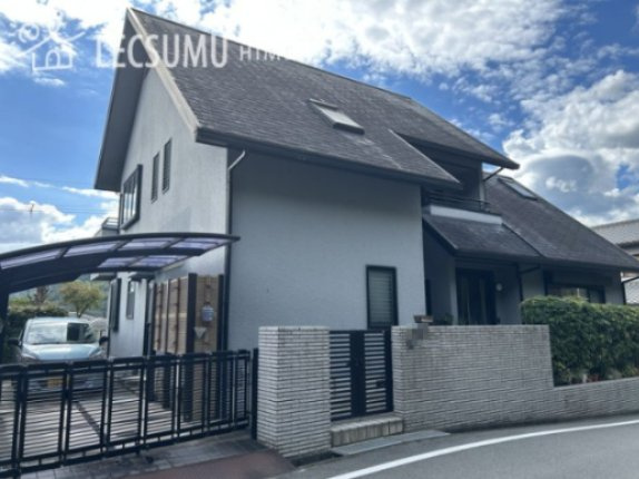 姫路市香寺町須加院/中古戸建の駐車場