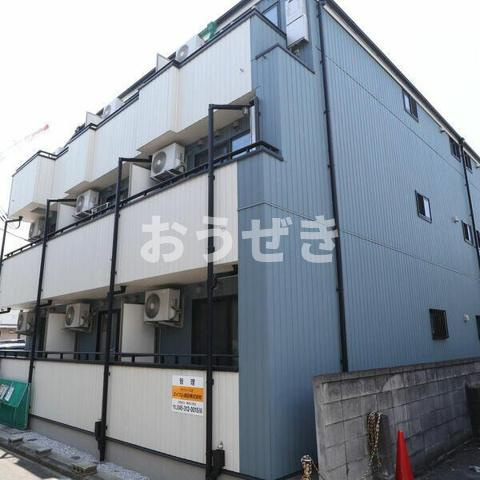 ピュアハイムの外観