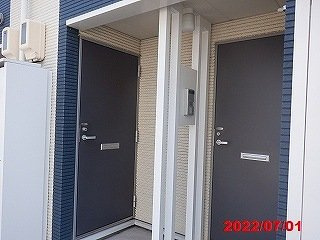 レオネクストクレールの玄関