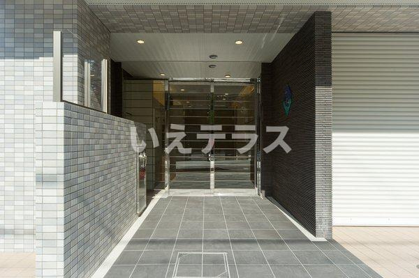 SDグランツ新神戸のエントランス
