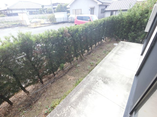 エステート宗崎Ⅱの庭