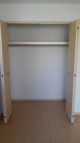 ガーデンヒル西里の収納