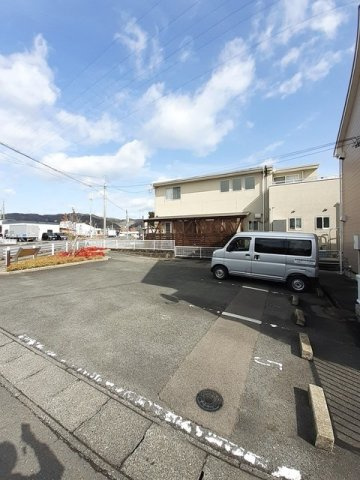 サンビレッジＡの駐車場