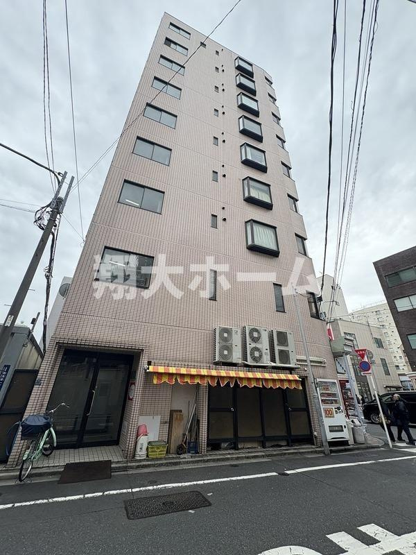 プラーズ西浅草の外観