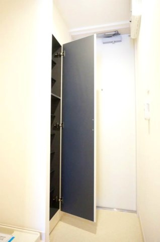 Frontireの収納