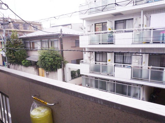 シェルコート三軒茶屋の展望
