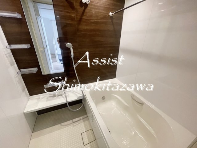 萩原ハウスの浴室