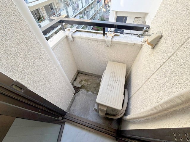 Renatus新大阪のバルコニー