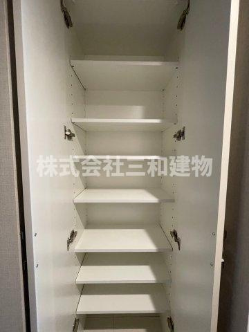 DIPS成増の玄関