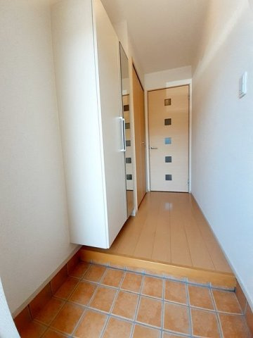 【玄関】 | ルミエール・アミ | シンプルで使いやすい玄関です