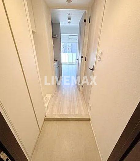 【玄関】パークアクシス板橋本町ステーションゲート