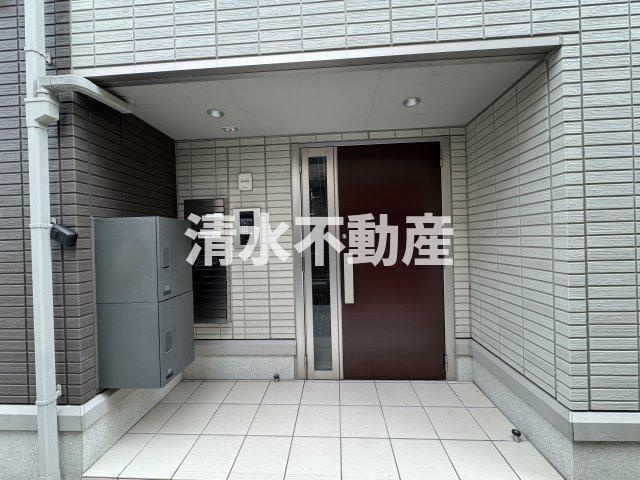 アンジュール練馬のエントランス|当日内見可☆仲介手数料半額以下☆清水不動産までお問い合わせください☆