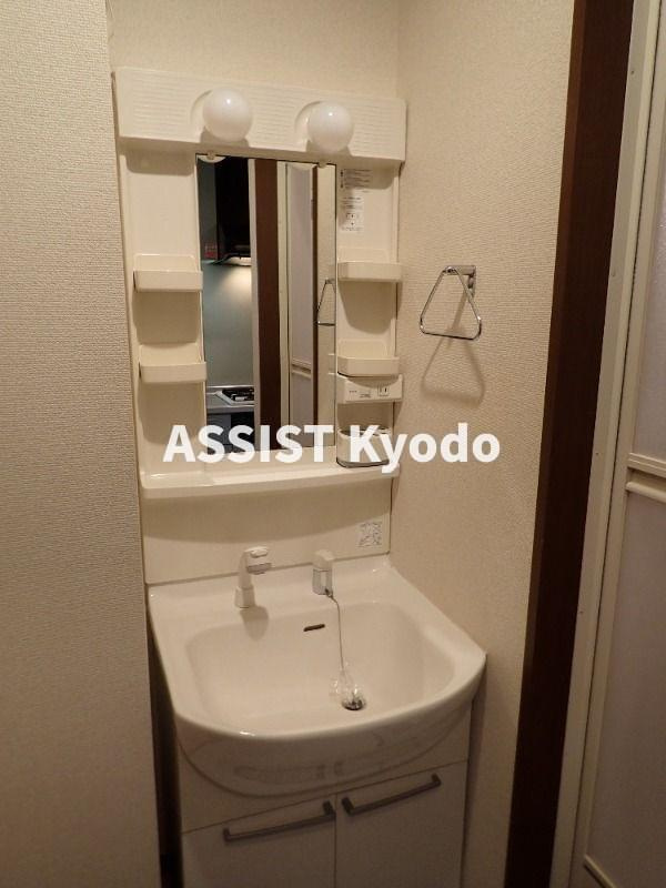冨士フラッツの独立洗面台