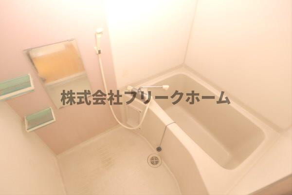 三鷹市牟礼６丁目の賃貸マンションの浴室