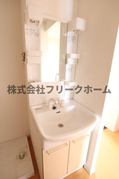 三鷹市牟礼６丁目の賃貸マンションの洗面所