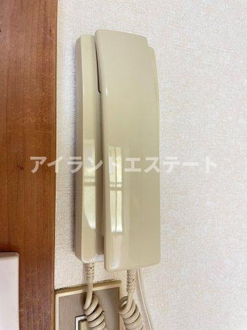 ハイツ野田駒沢　バストイレ別　南向き　浴室に窓のセキュリティ