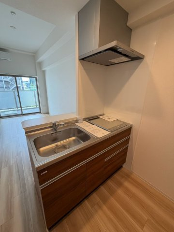 セレニテ新大阪ミラク弐番館のキッチン