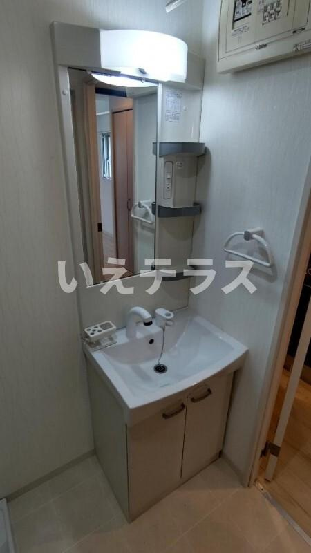 シャルマンパレ神戸花隈の洗面所