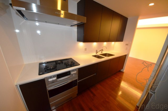 CHASKA CHAYAMACHI RESIDENCEのキッチン
