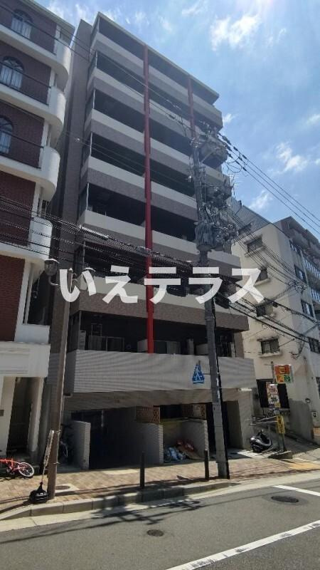 シャルマンパレ神戸花隈の外観