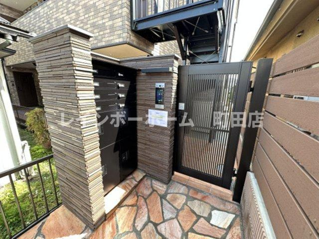 Felice長後※初期費用分割後払いサービス利用可能物件のエントランス
