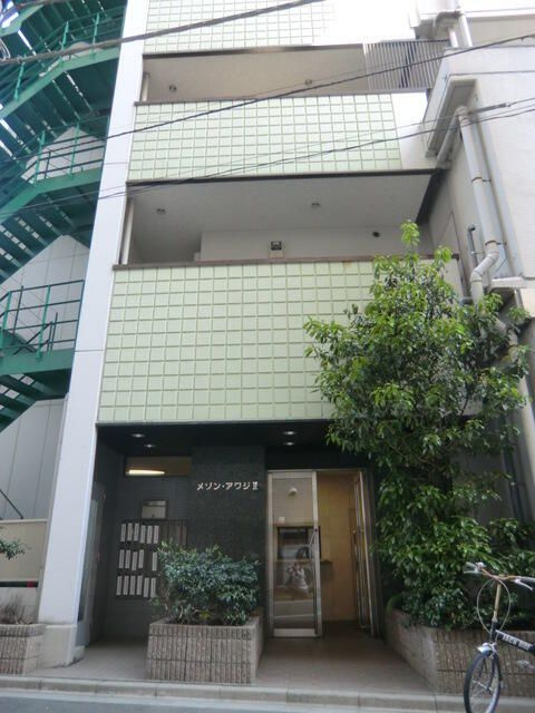 メゾンアワジⅡの外観
