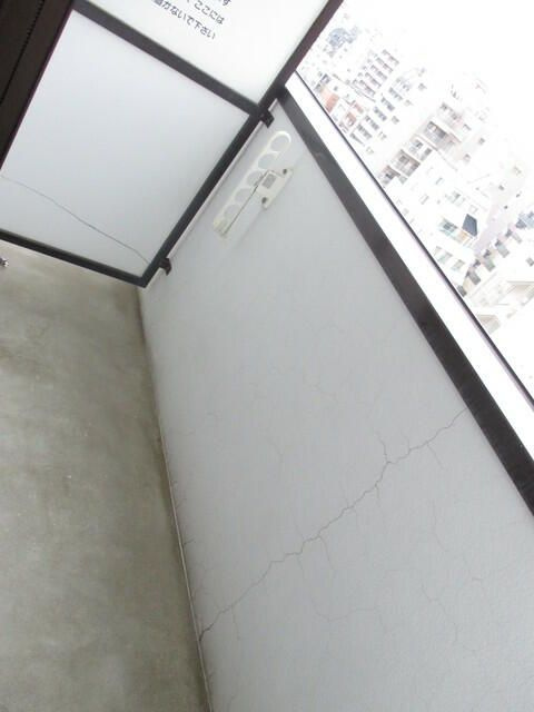 メゾンアワジⅡのバルコニー