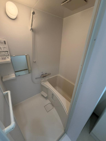 文京区本駒込３丁目の賃貸マンションの浴室