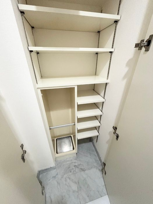 シャレール広尾　1号棟の収納