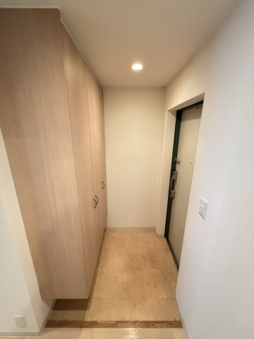 abitare Naniwa Inariの玄関