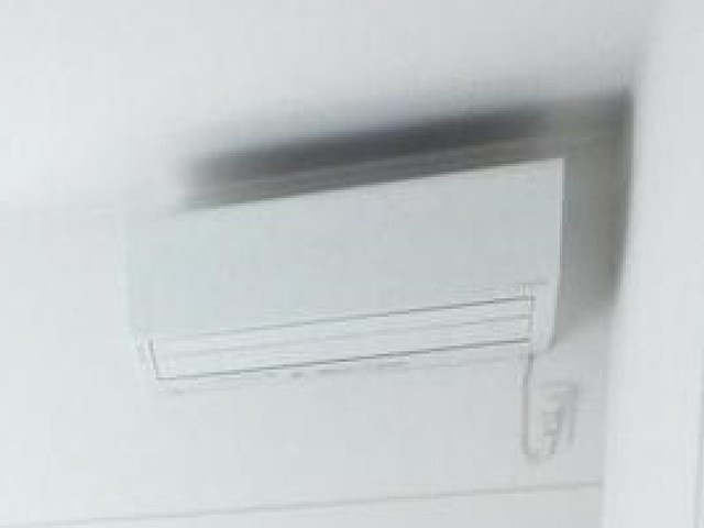 メゾン　クラの設備|エアコン
