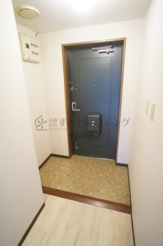 グリーンコートはるかの玄関