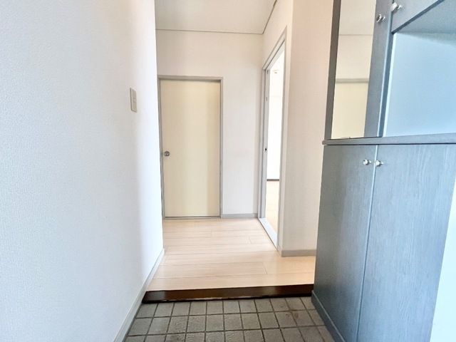 パレスＴａｉｃｈｉの玄関