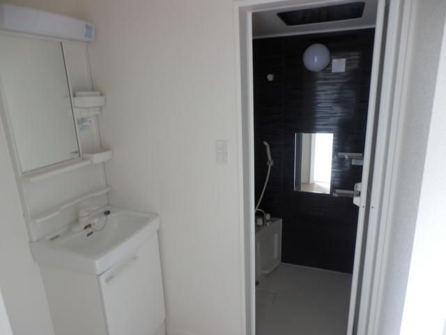 シャルム鳩ヶ谷の洗面所