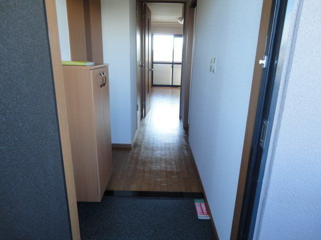 チェリーハイムの玄関